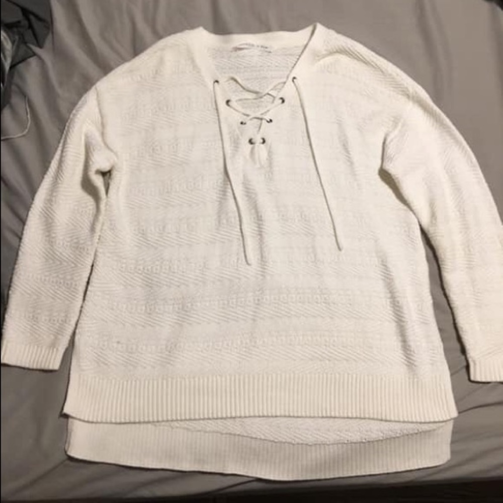 Athleta sweater